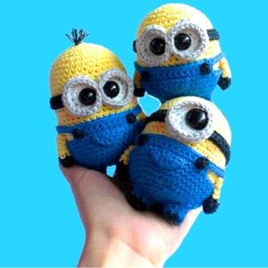 Minion plush set